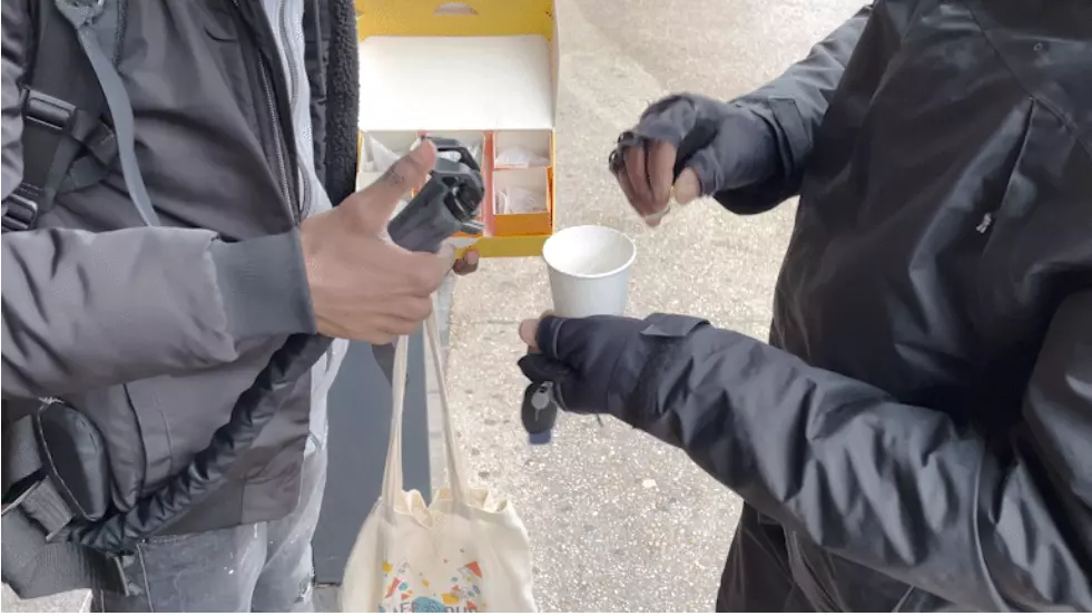 flying-for-you-flying-drink-drinkman-2